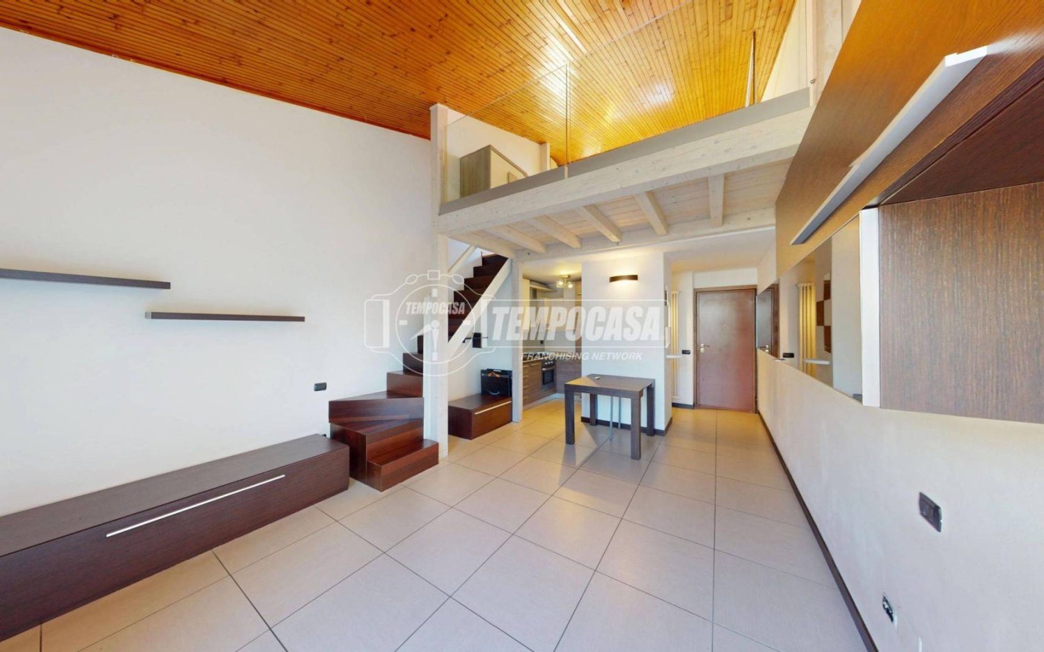 1 bedroom Apartment in Como, Italy No. 352054