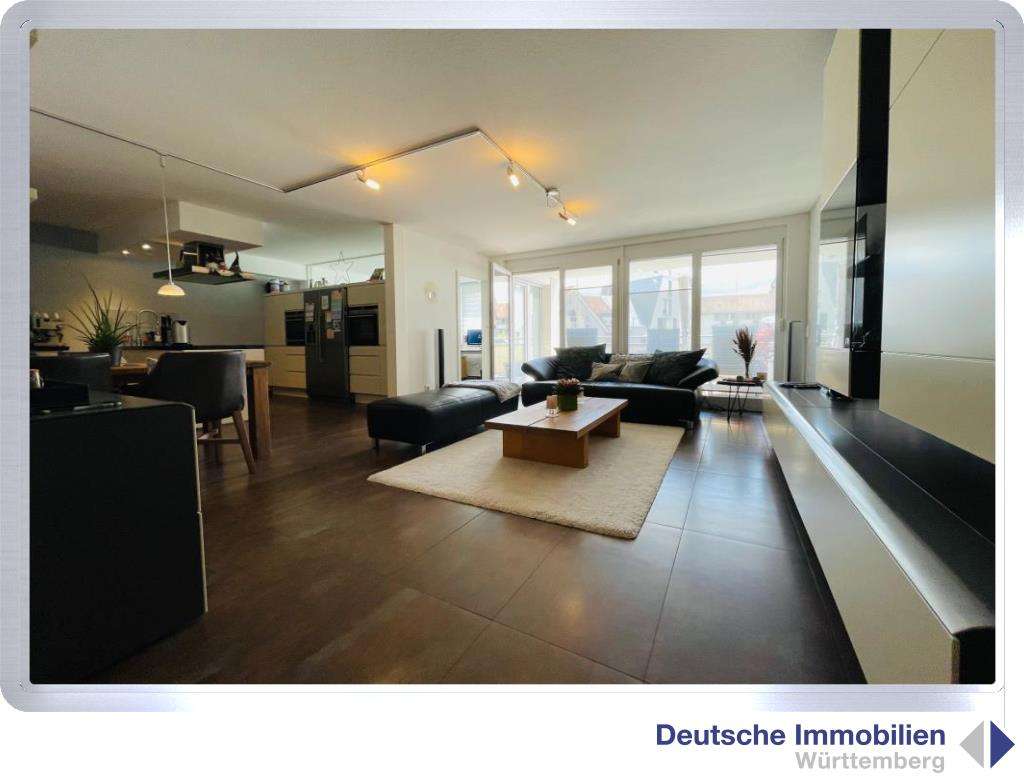 Квартира с 3 спальнями в Эслинген, Германия № 39885