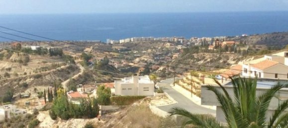 3 bedrooms Villa in Limassol, Cyprus No. 12316 6