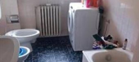 3 rooms Apartment in Fermignano, Italy No. 274419 6