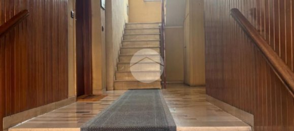 2-salle Appartement à Bollate, Italy No. 128454 2