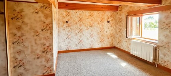 3 bedrooms House in Verosvres, France No. 329189 10