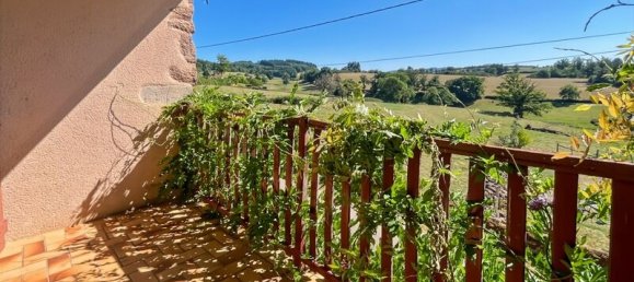 3 bedrooms House in Verosvres, France No. 329189 2