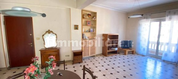 2 Schlafzimmer Wohnung in Sanremo, Italy, Nr. 263705 5