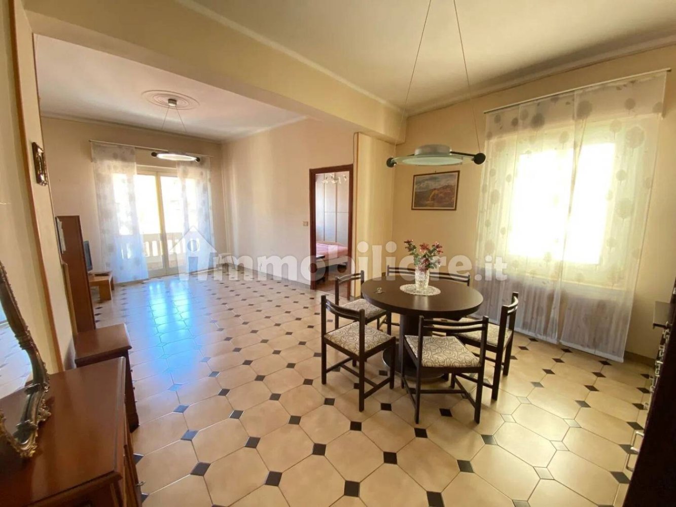 2 Schlafzimmer Wohnung in Sanremo, Italy, Nr. 263705