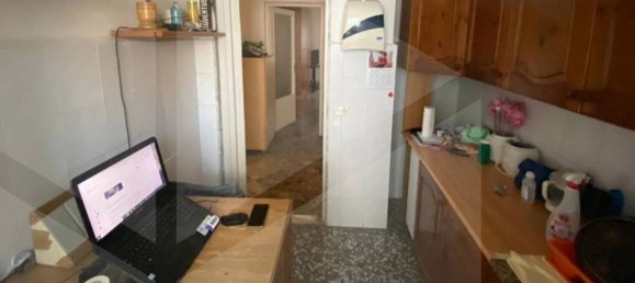 Apartamento de 4 habitaciónes en Bari, Italy No. 26147 16