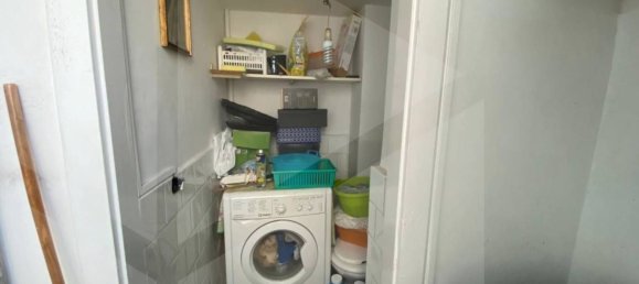 Apartamento de 4 habitaciónes en Bari, Italy No. 26147 18