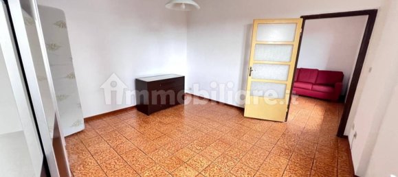 Apartamento de 2 dormitorios en Sant'Ilario d'Enza, Italy No. 374759 3