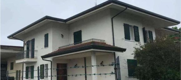 5 bedrooms Apartment in Bellaria Igea Marina, Italy No. 376835 3