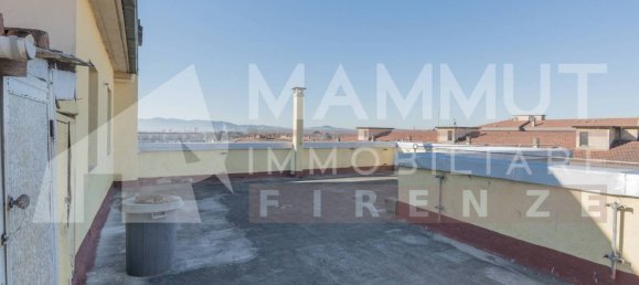 2 bedrooms Penthouse in Florence, Italy No. 337596 24