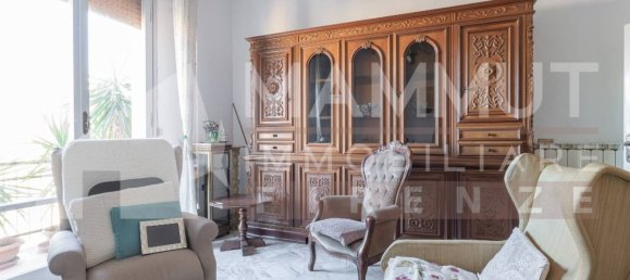 2 bedrooms Penthouse in Florence, Italy No. 337596 3