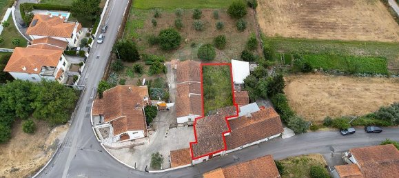 3 Schlafzimmer Haus in Lousa, Portugal, Nr. 181999 2