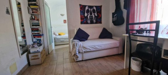 3 rooms House in La Spezia, Italy No. 9432 5