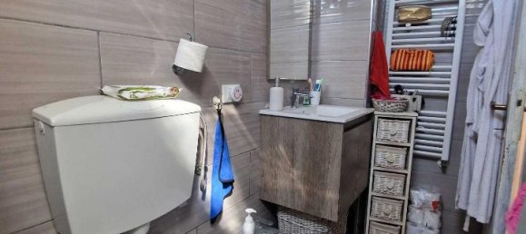 3 rooms House in La Spezia, Italy No. 9432 10