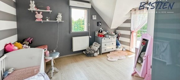 5 bedrooms House in Petite-Foret, France No. 344282 8