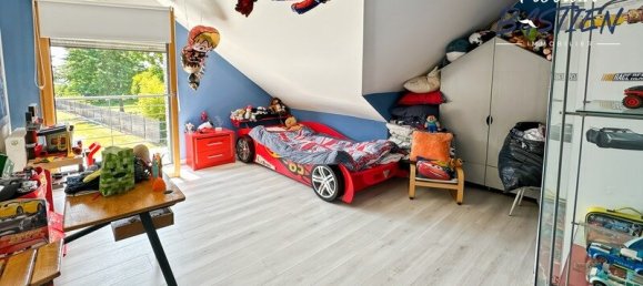 5 bedrooms House in Petite-Foret, France No. 344282 10