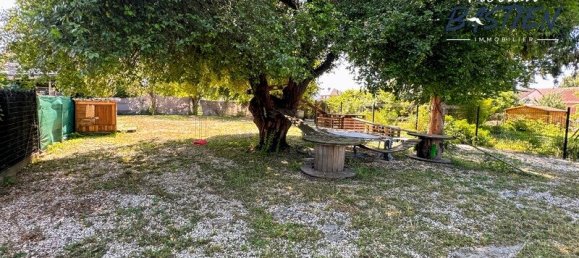 5 bedrooms House in Petite-Foret, France No. 344282 16