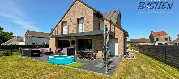 5 bedrooms House in Petite-Foret, France No. 344282 13