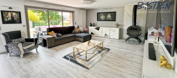 5 bedrooms House in Petite-Foret, France No. 344282 4