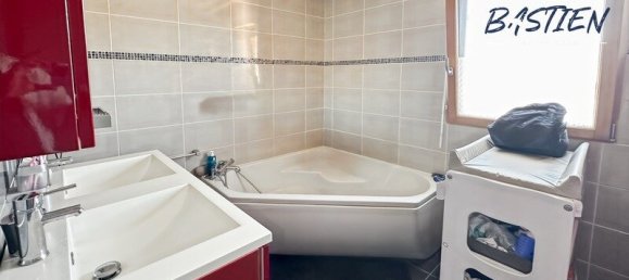 5 bedrooms House in Petite-Foret, France No. 344282 12