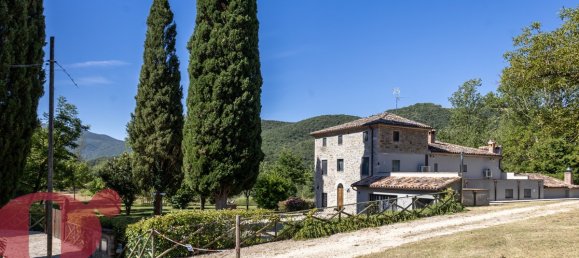 4 bedrooms House in Todi, Italy No. 318989 17