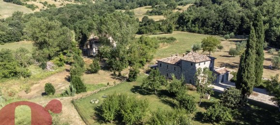 4 bedrooms House in Todi, Italy No. 318989 5