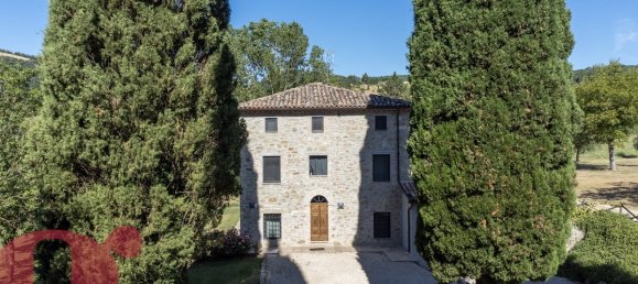 4 bedrooms House in Todi, Italy No. 318989 6