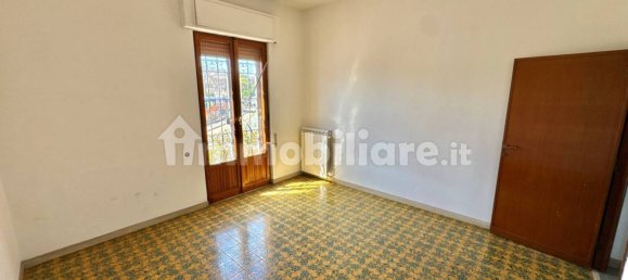 Villa de 3 dormitorios en Nettuno, Italy No. 350213 2