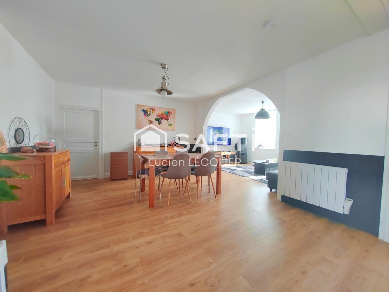 4 Schlafzimmer Haus in Viesly, France, Nr. 46437