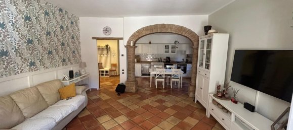 Квартира с 4 комнатами в Рим, Италия № 289642 8