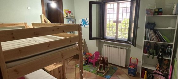 Квартира с 4 комнатами в Рим, Италия № 289642 16