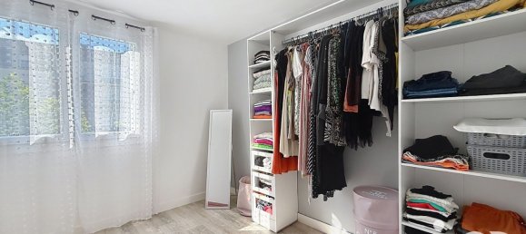 2 bedrooms Apartment in Chalons-en-Champagne, France No. 300035 6