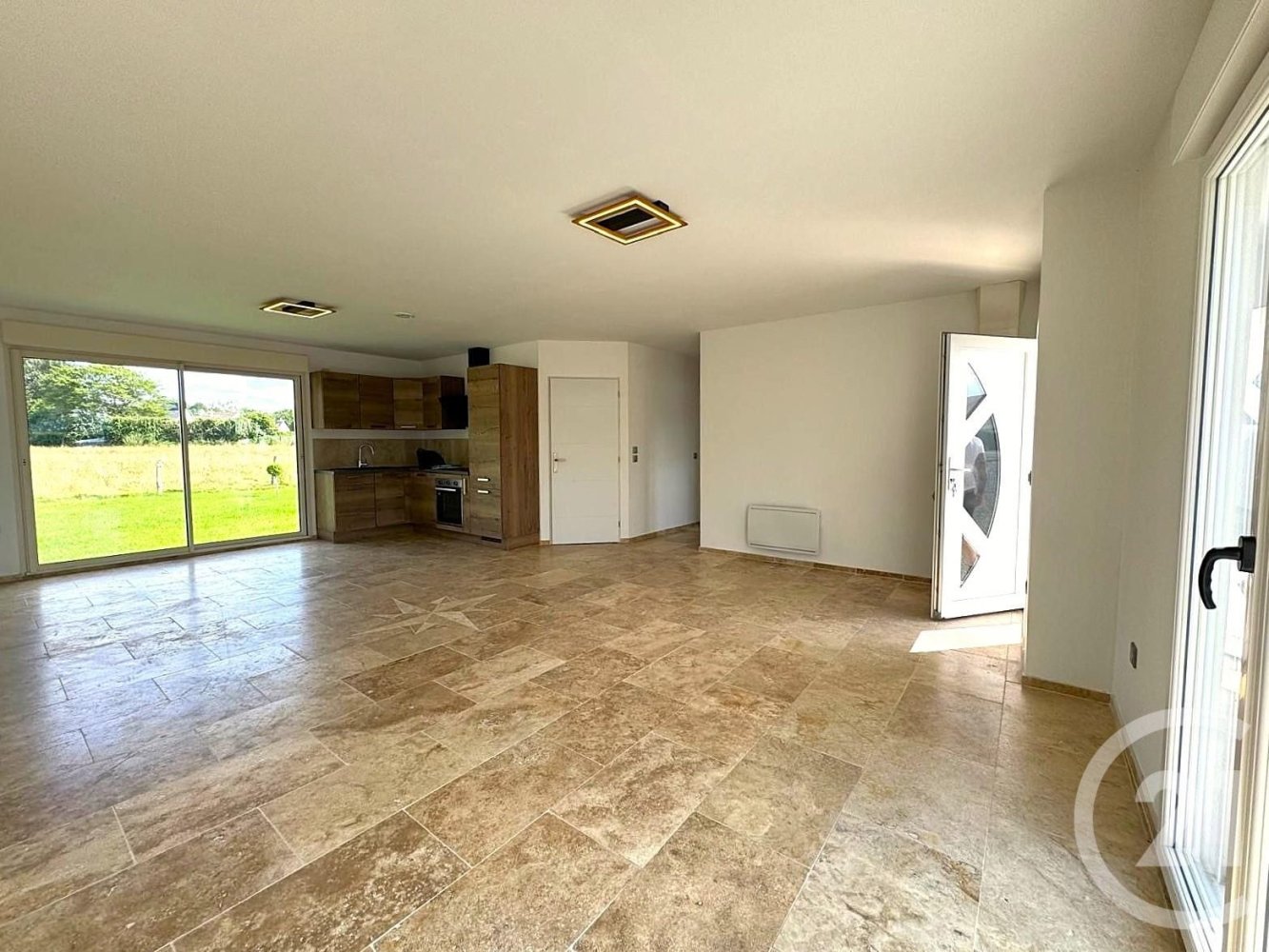 3 bedrooms House in Saint-Germer-de-Fly, France No. 261443