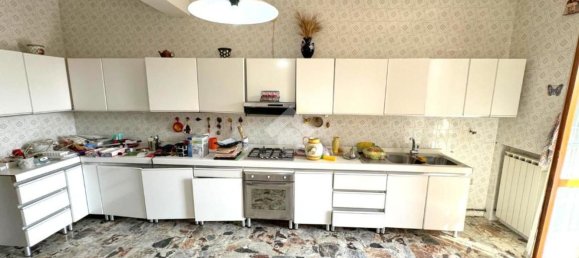 5 rooms Apartment in San Severo, Italy No. 43299 5