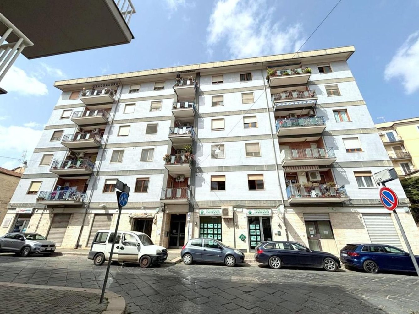 5 rooms Apartment in San Severo, Italy No. 43299