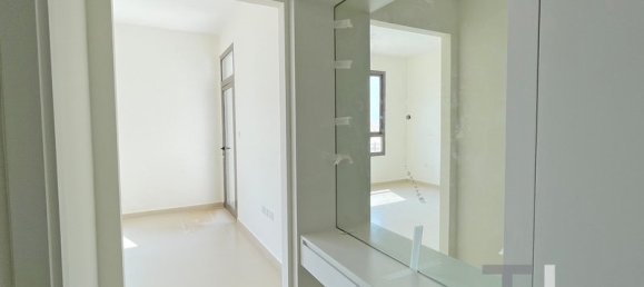 4 bedrooms Townhouse in Town Square, UAE No. 94358 9