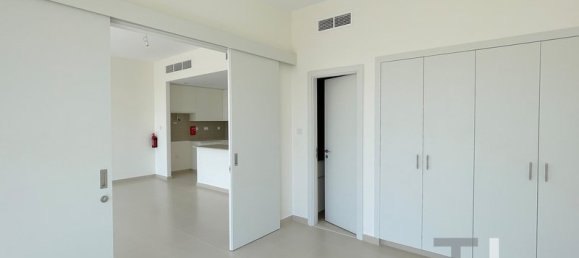 4 bedrooms Townhouse in Town Square, UAE No. 94358 3