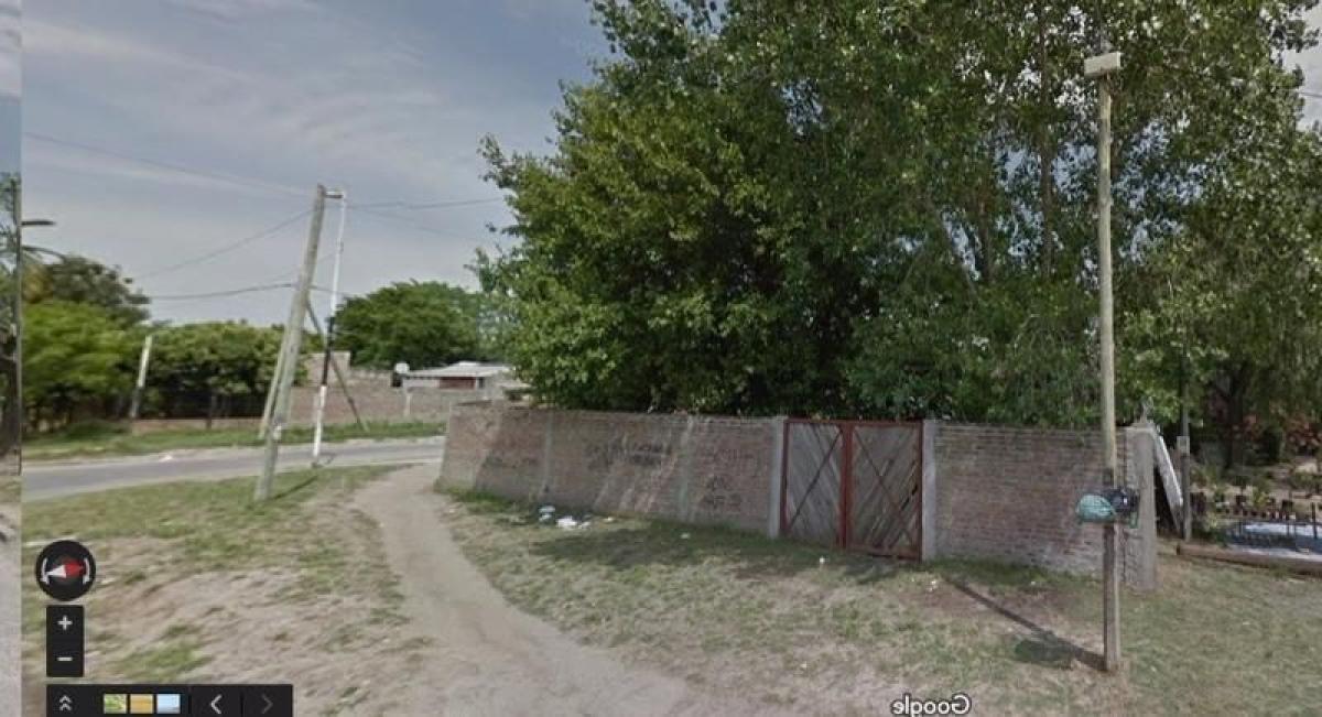 200m² Land in Ezeiza, Argentina No. 44219