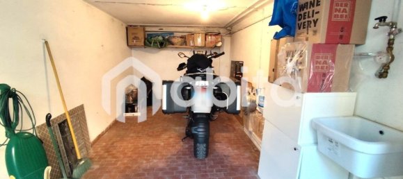 3 rooms Apartment in Figline e Incisa Valdarno, Italy No. 133501 14