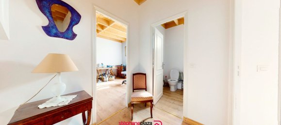 Casa de 3 dormitorios en Bezons, France No. 180097 13