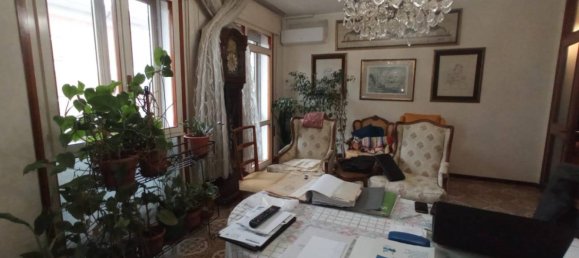Apartamento de 3 dormitorios en Padua, Italy No. 202616 4