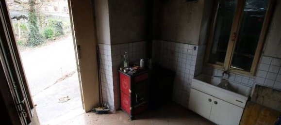 Дом с 8 комнатами в Гориция, Италия № 78830 10