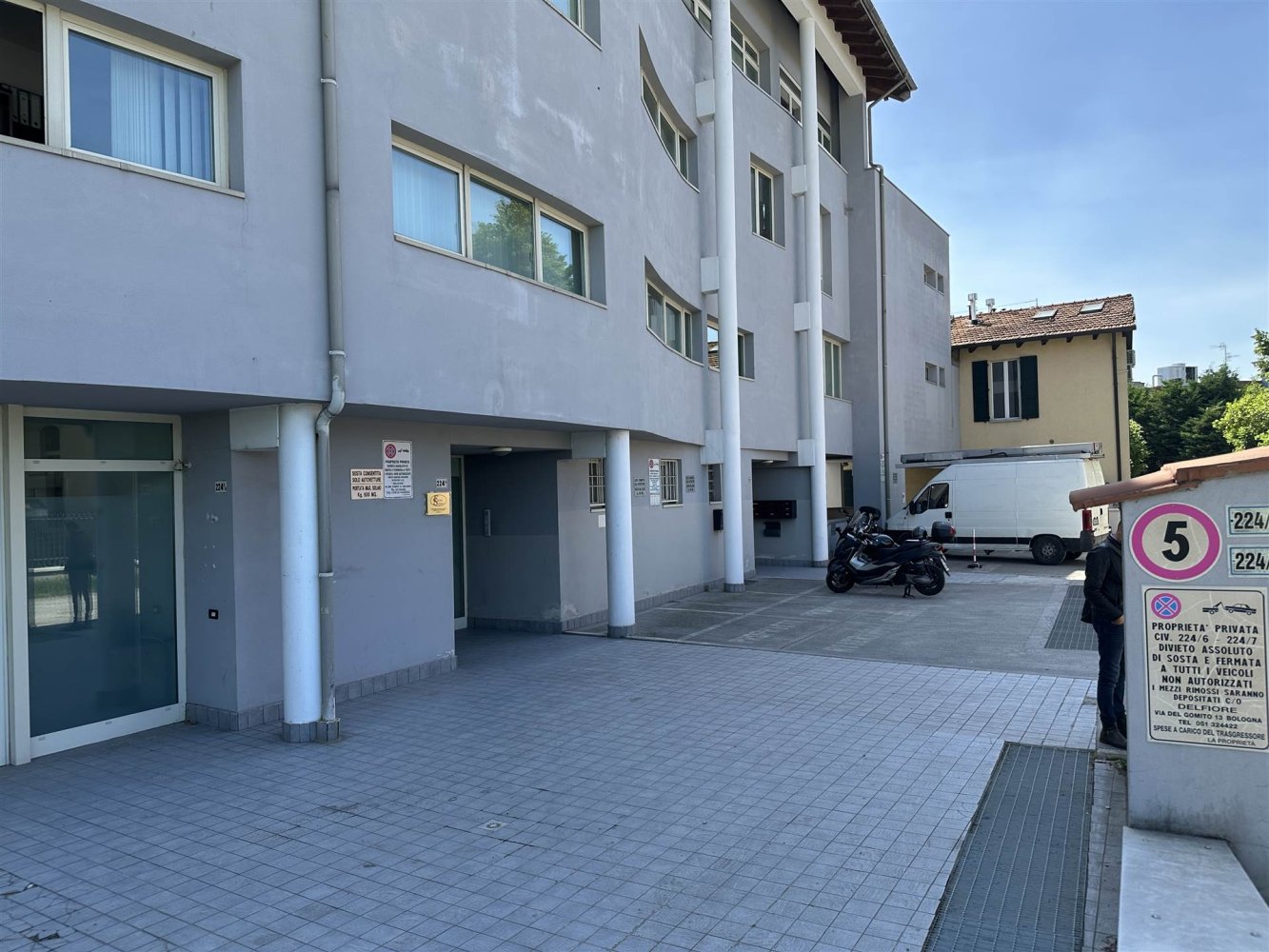 1-Zimmer Büro in Bologna, Italy, Nr. 360461