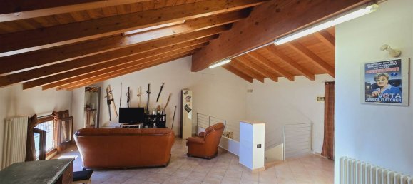 4 rooms House in Viadana, Italy No. 119499 10