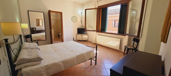 4 rooms House in Viadana, Italy No. 119499 2