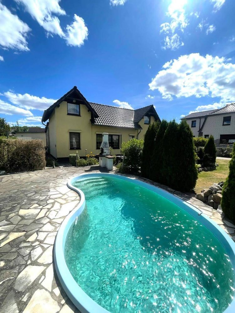 8غرفة منزل في Barnim, Germany رقم 227787