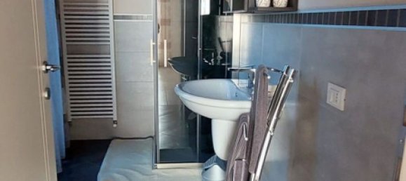 Дом с 7 комнатами в Гаццо, Италия № 206089 9