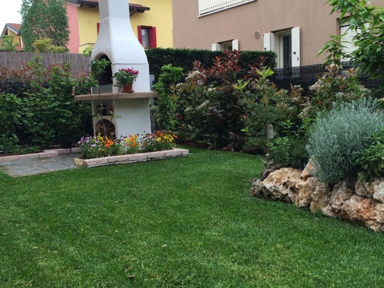 Дом с 7 комнатами в Гаццо, Италия № 206089