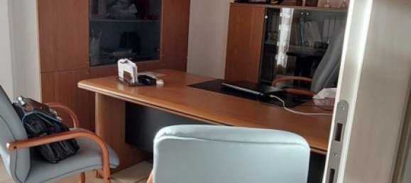 Дом с 7 комнатами в Гаццо, Италия № 206089 10