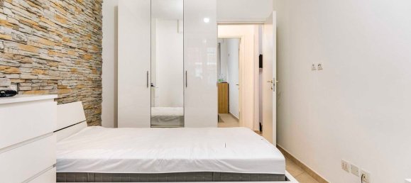 2 rooms Apartment in Milan, Italy No. 303746 5